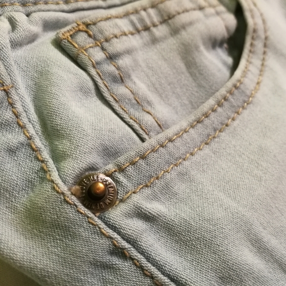 FREE Size 26 I Love H81 Skinny Jeans - Picture 7 of 8